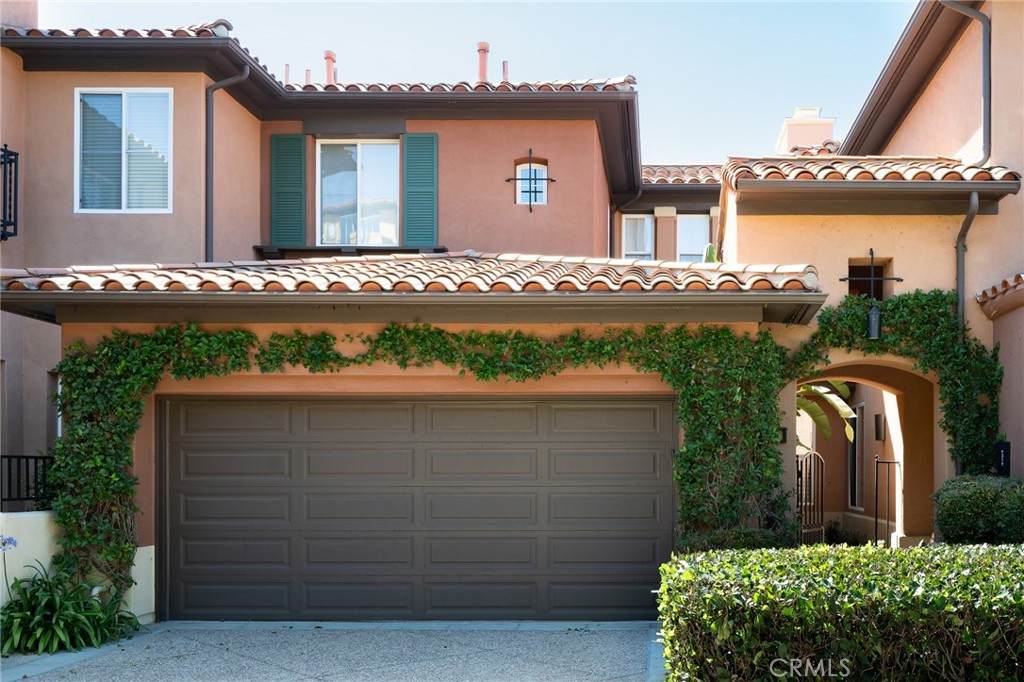 11 Classico Drive - Photo 1