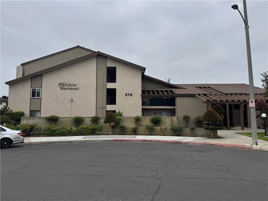 278 Wilshire Ave Avenue - Photo 1