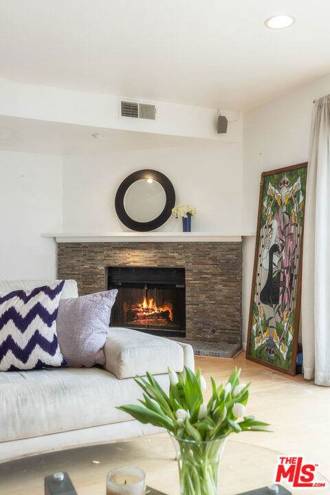 847 17th Street - Photo 1