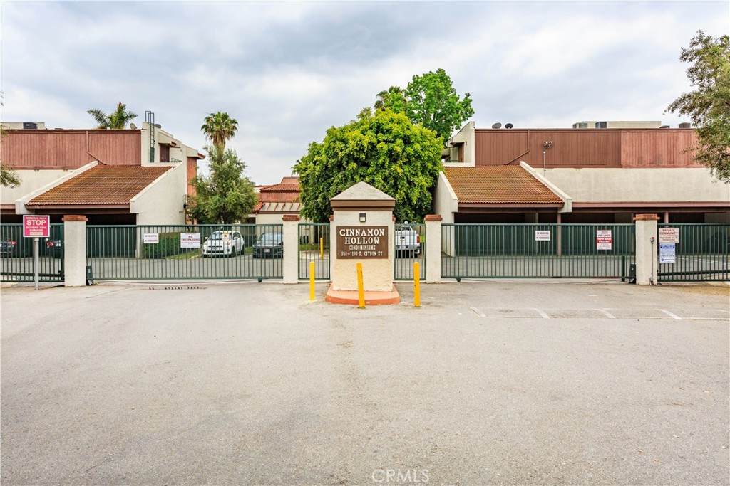 967 Citron Street - Photo 1