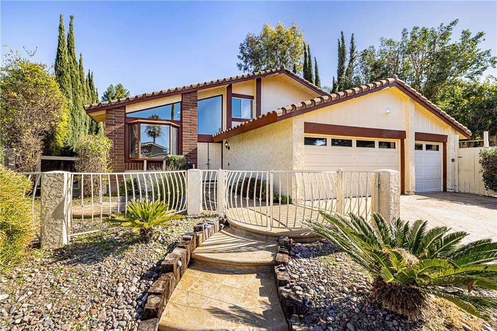 2912 Canna Street - Photo 1