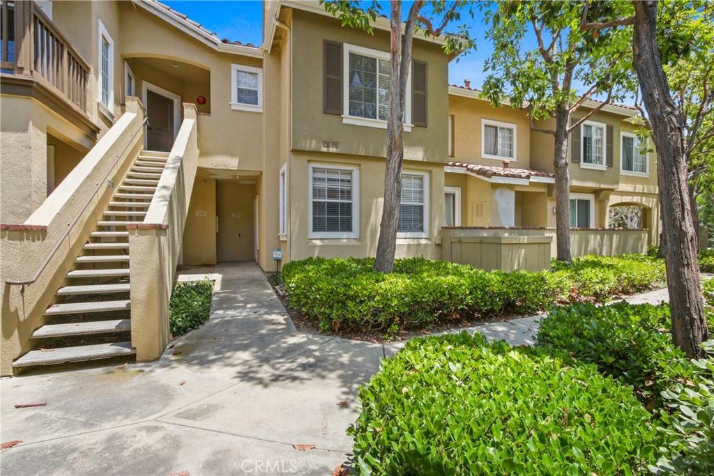 259 Gallery Way - Photo 1
