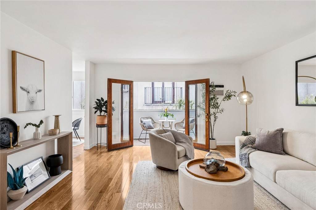 947 16th Street - Photo 1