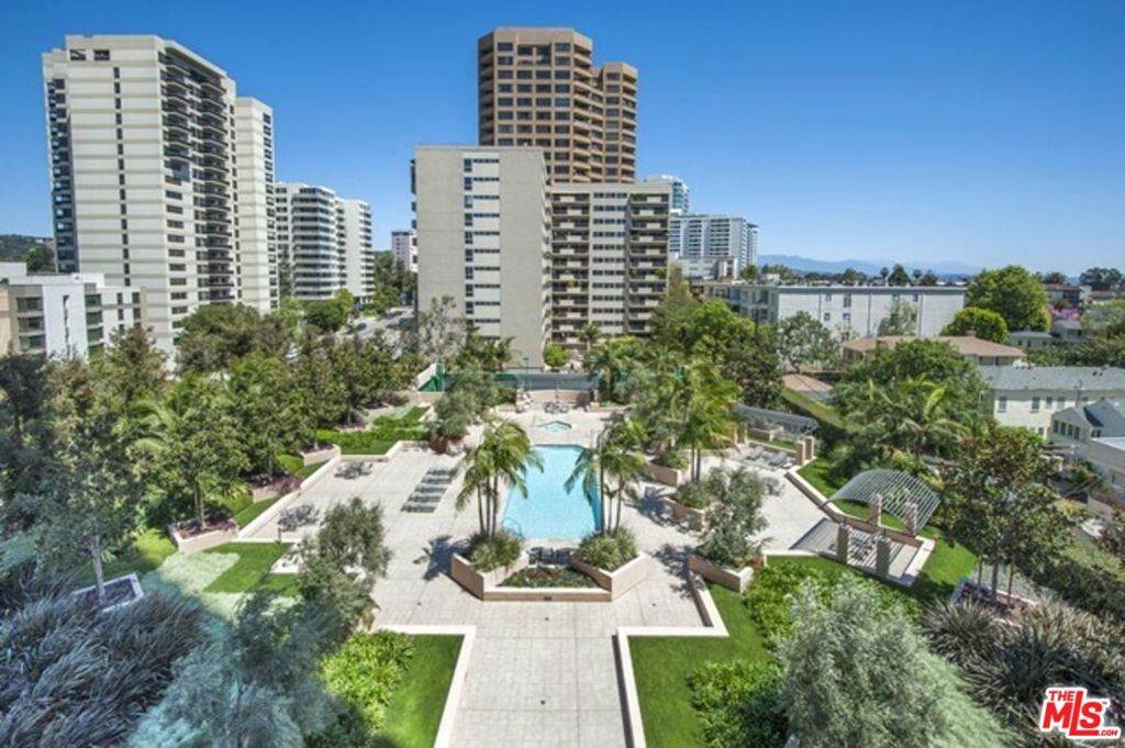 10490 Wilshire Boulevard - Photo 1