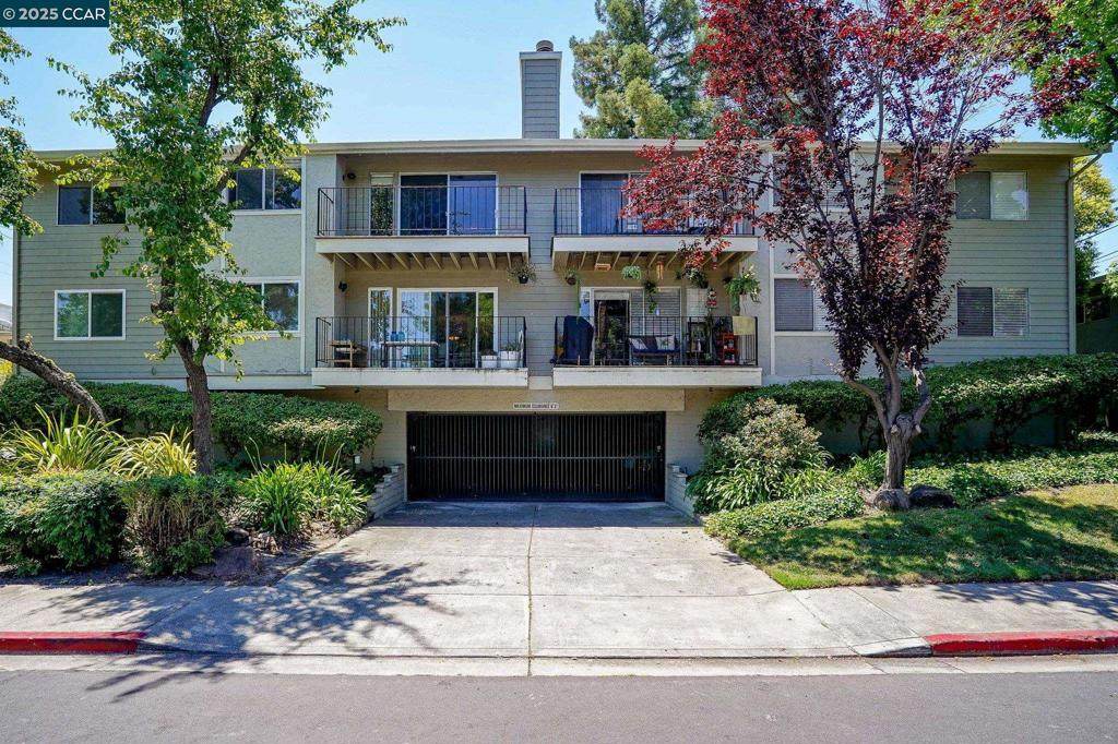 1089 Wesley Ct - Photo 1