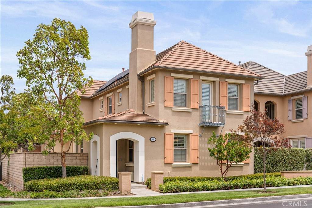 35 Twin Gables - Photo 1