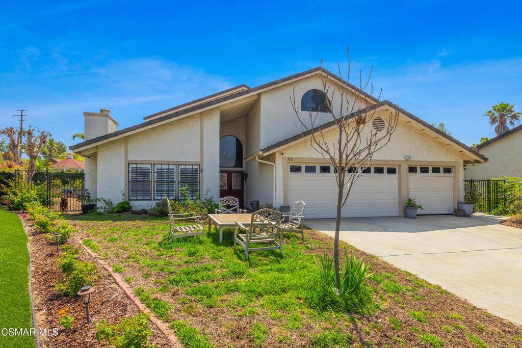 778 Sir George Court - Photo 1