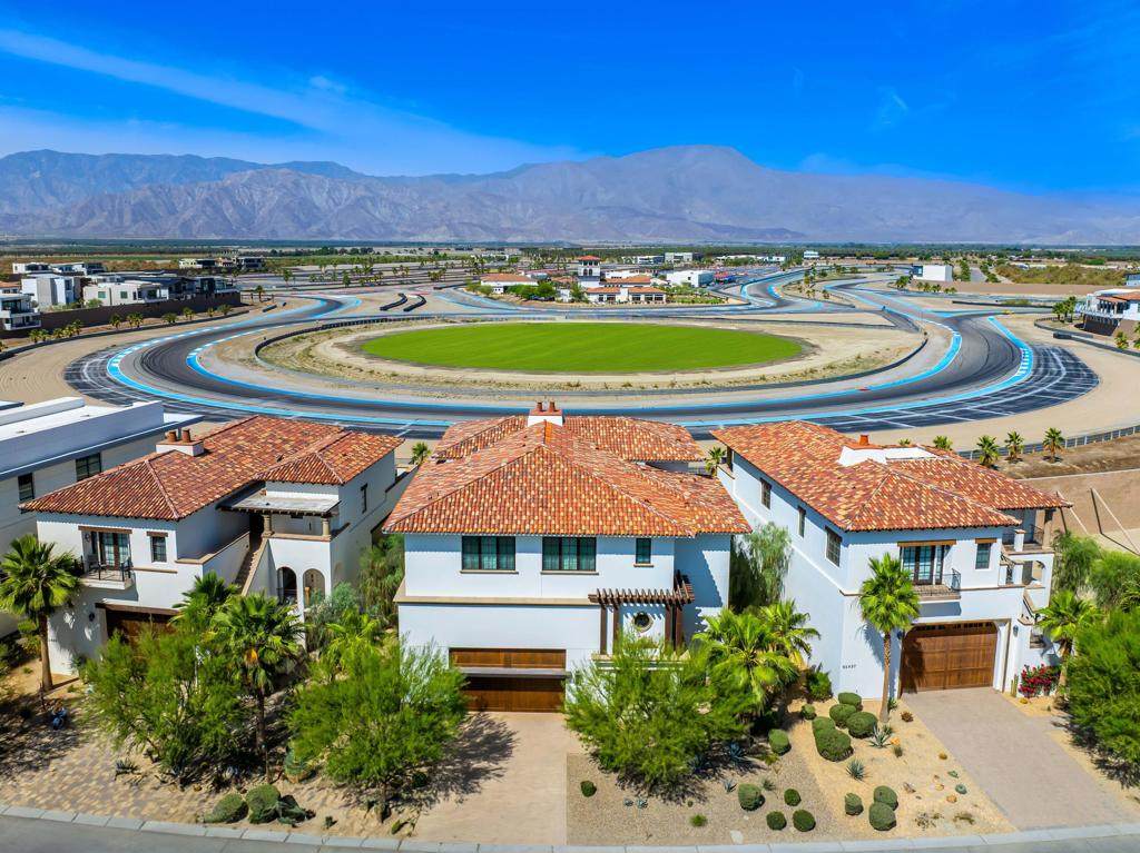 61461 Goodwood Dr - Photo 1