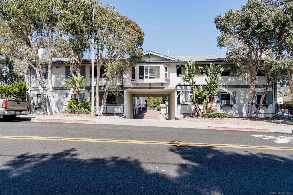 4847 Parks Ave - Photo 1