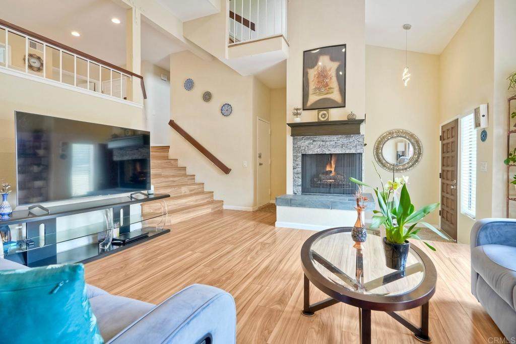 3304 Caminito Eastbluff - Photo 1