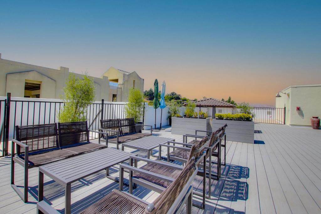 400 San Benito St - Photo 1