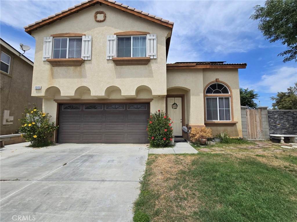 1315 Plaza Way - Photo 1
