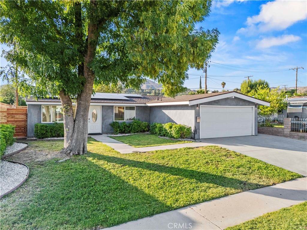 27847 Walnut Springs Avenue - Photo 1