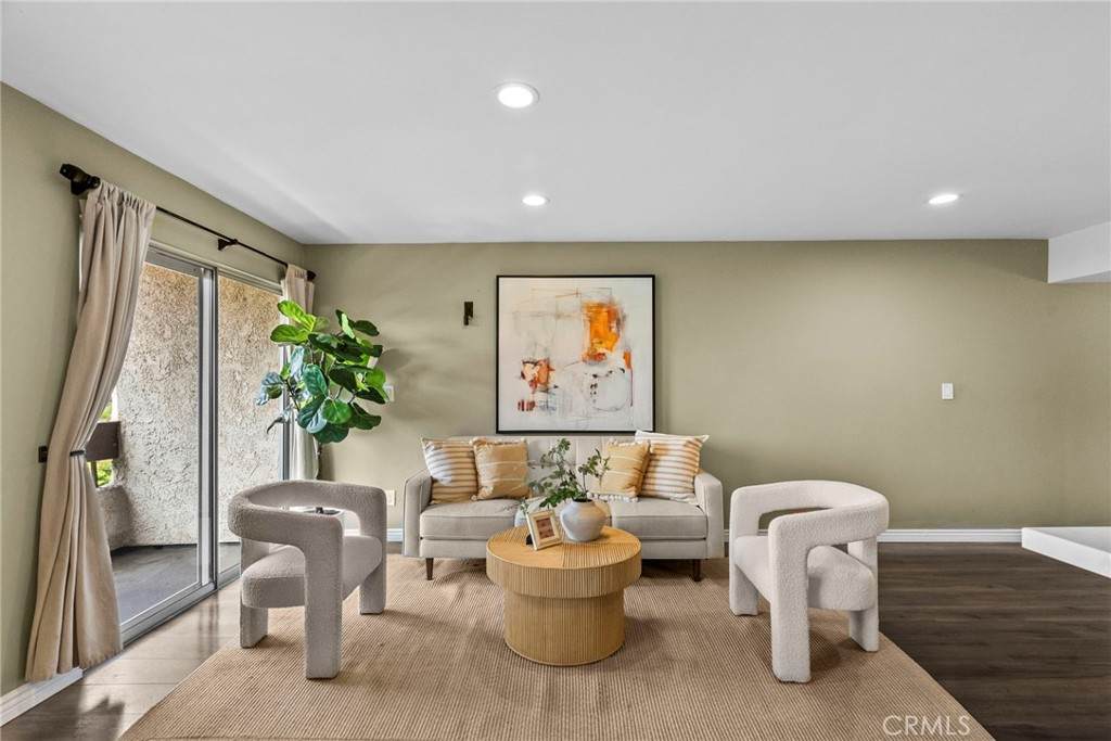 2700 Cahuenga Boulevard - Photo 1
