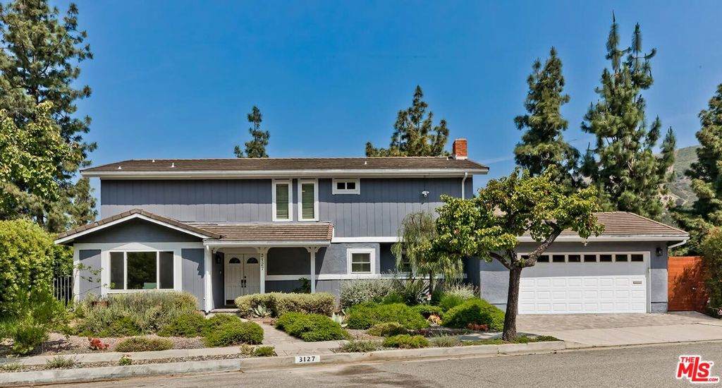 3127 Arrowhead Drive - Photo 1