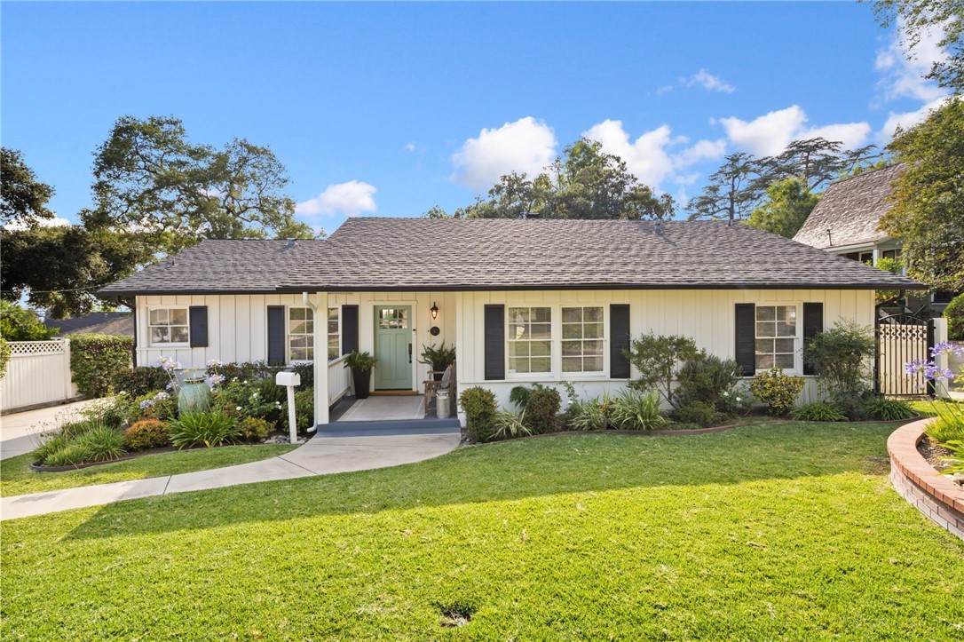 365 Ivy Avenue - Photo 1