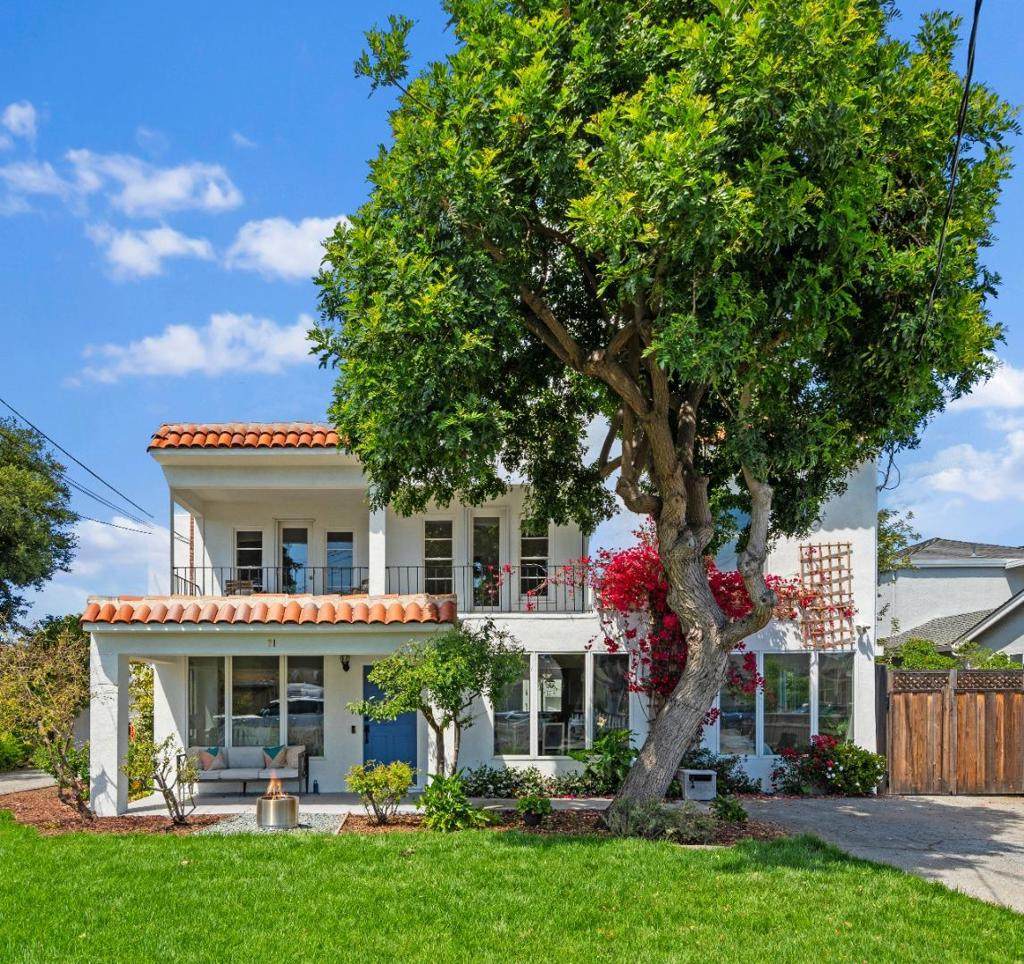 71 Nueva Avenue - Photo 1