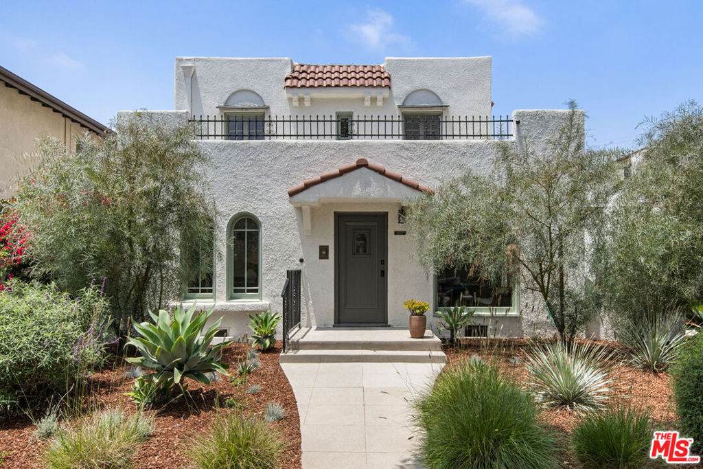 617 Sycamore Avenue - Photo 1