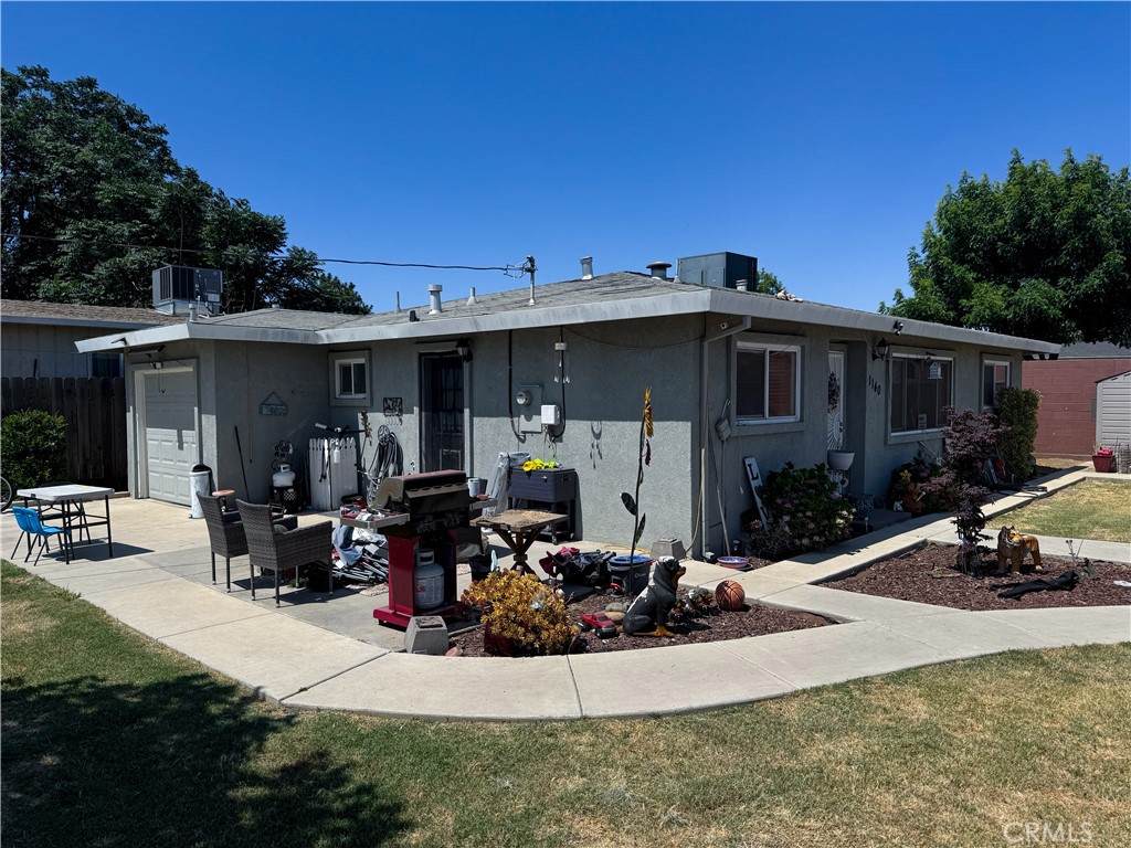 1140 Front Street - Photo 1