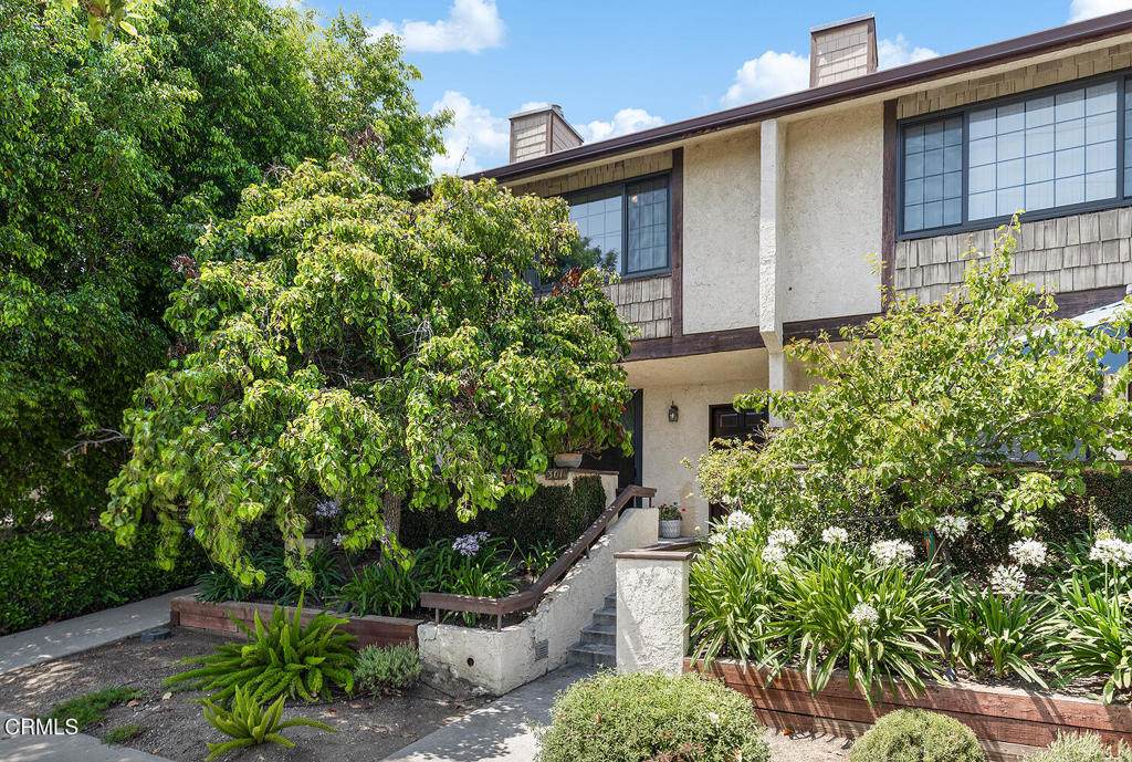 301 Wallis Street - Photo 1