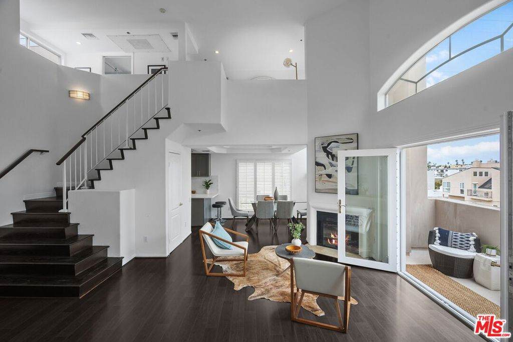 11855 Goshen Avenue - Photo 1