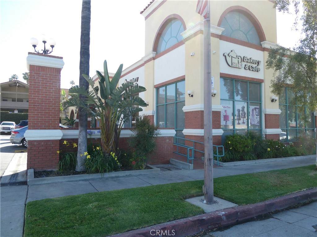 https://bt-photos.global.ssl.fastly.net/socal/orig_boomver_1_374592280-2.jpg