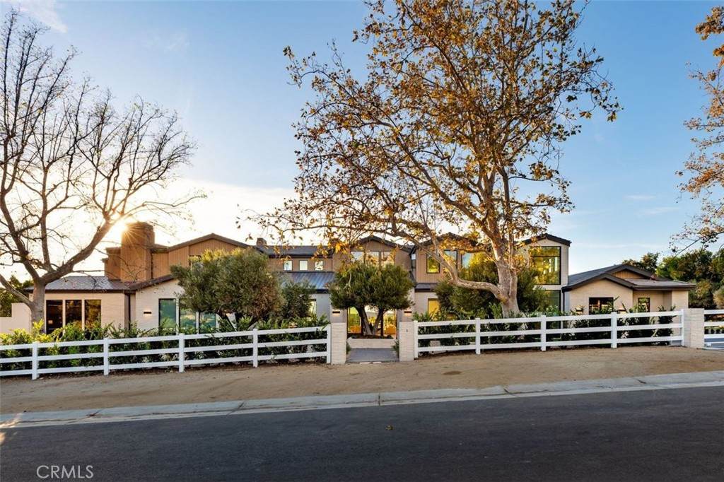 25151 Jim Bridger Road - Photo 1