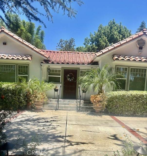 13621 Erwin Street - Photo 1