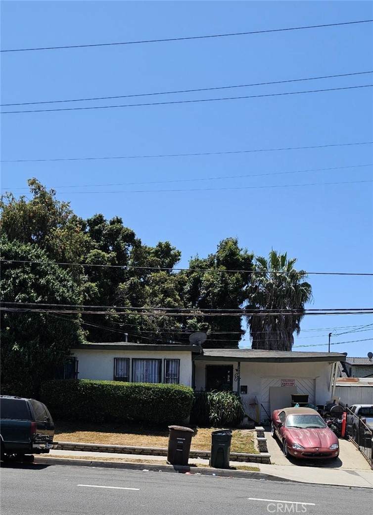 1108 120th Street - Photo 1