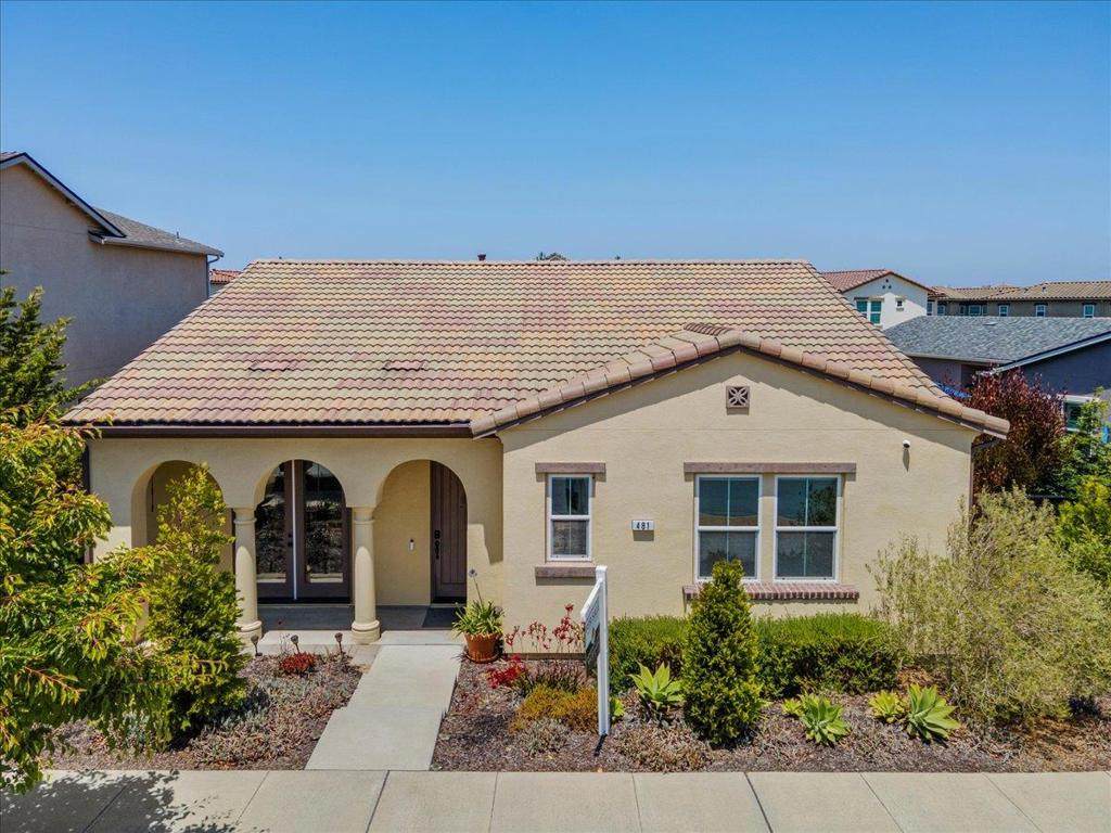 481 Logan Way - Photo 1