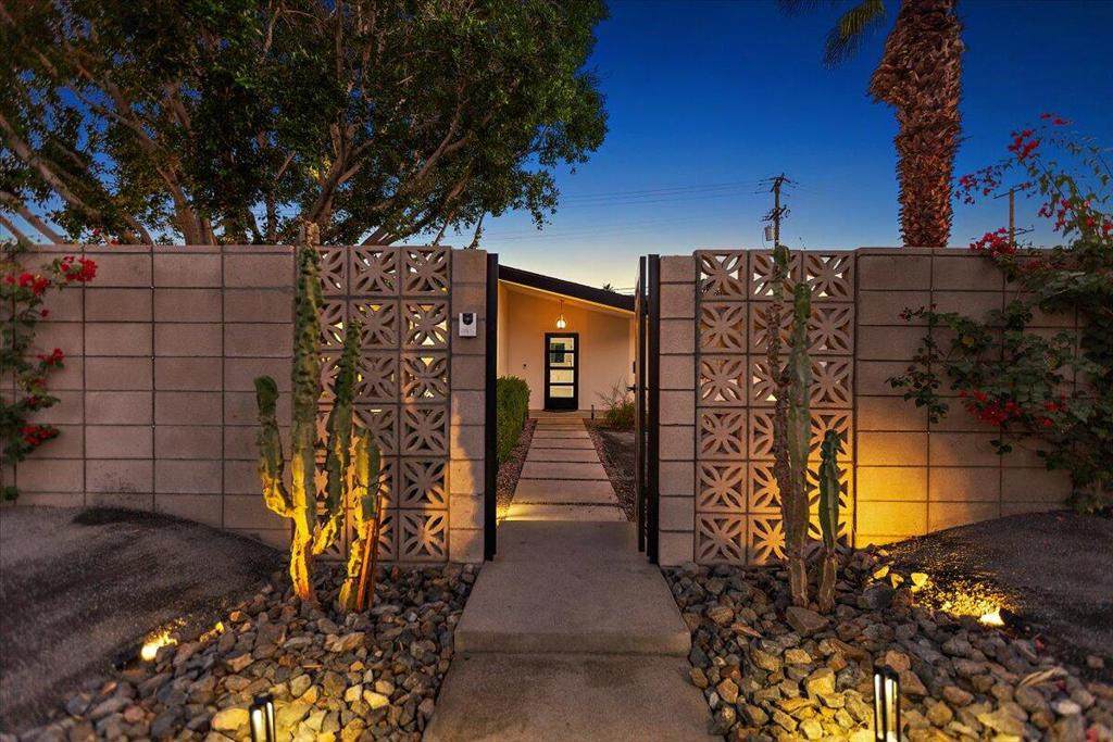 565 Yorba Road - Photo 1