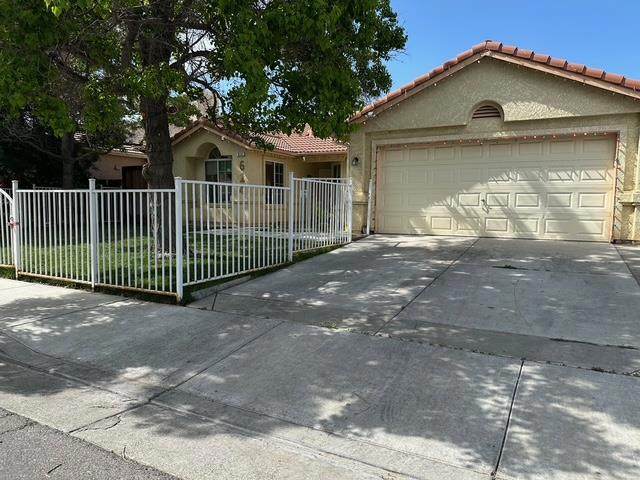 614 Winemaker Street - Photo 1