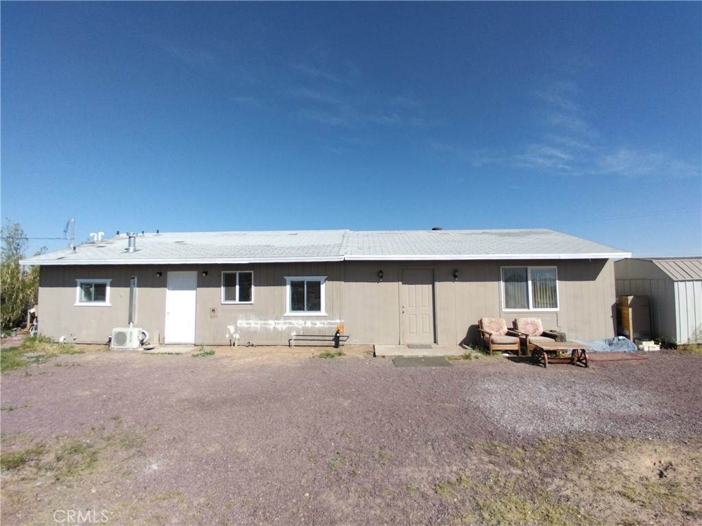 40575 Summerset Road - Photo 1