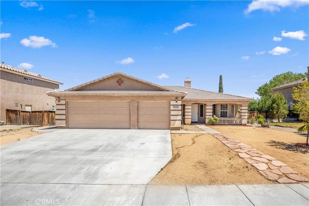 5715 Malaga Court - Photo 1
