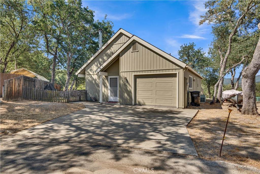 8040 Ready Road - Photo 1