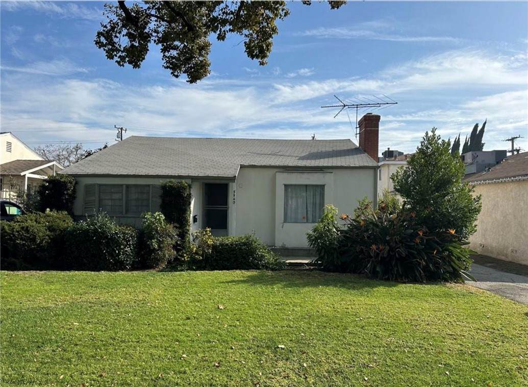 5938 Alessandro Avenue - Photo 1