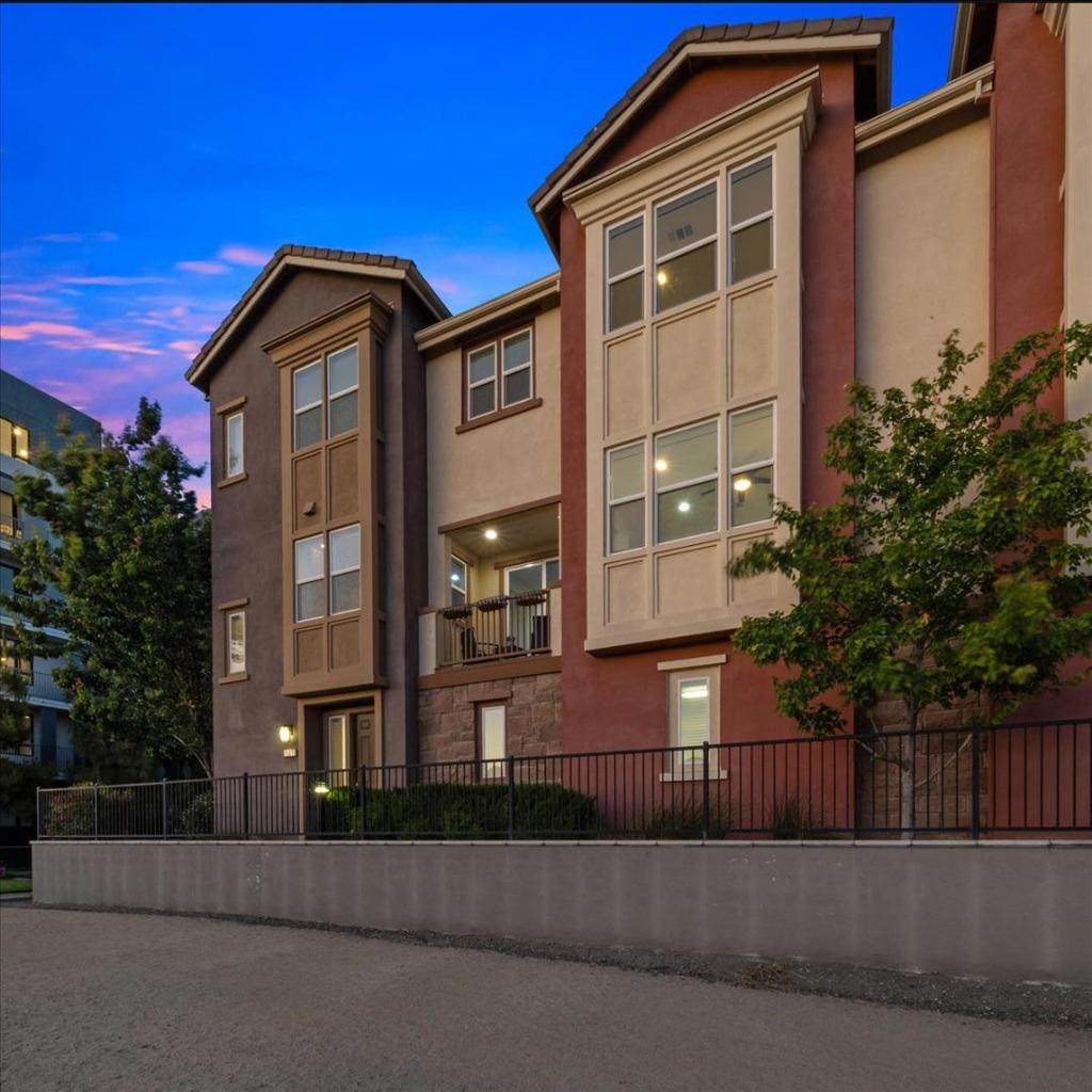 1507 Canal Street - Photo 1
