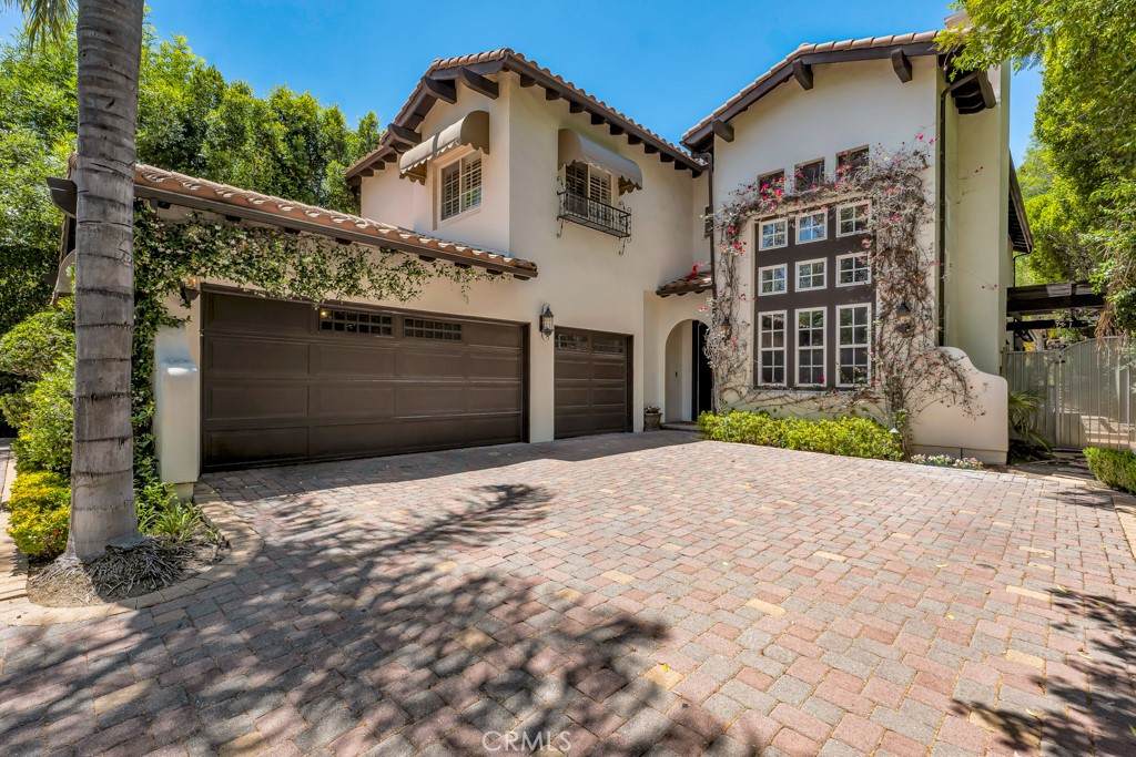 5329 Shirley Avenue - Photo 1