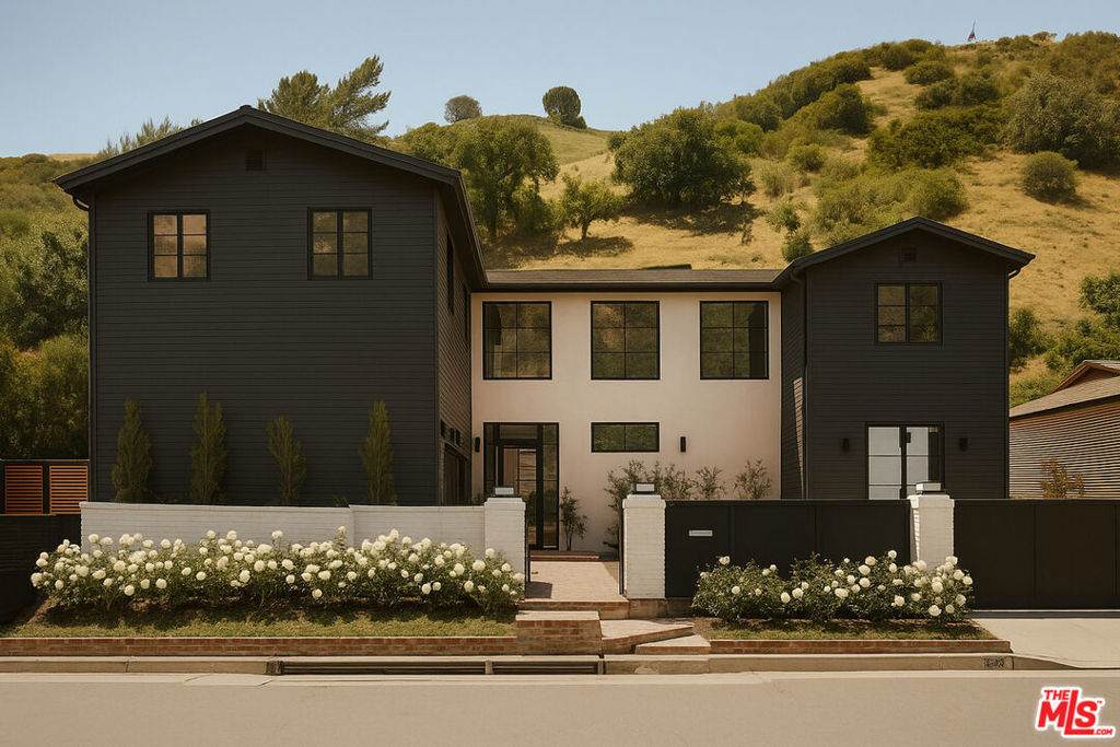 1937 Beverly Drive - Photo 1