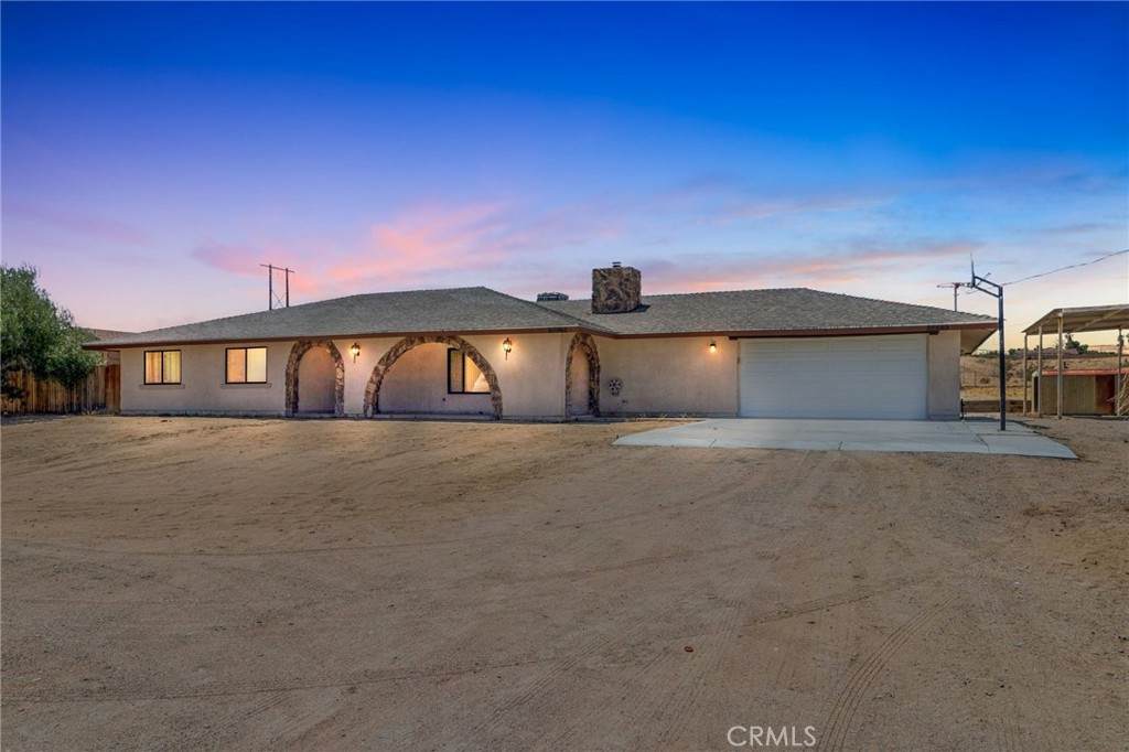 27363 Azurite Road - Photo 1
