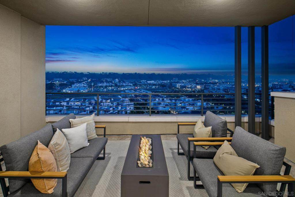 2779 Via Alta Pl - Photo 1