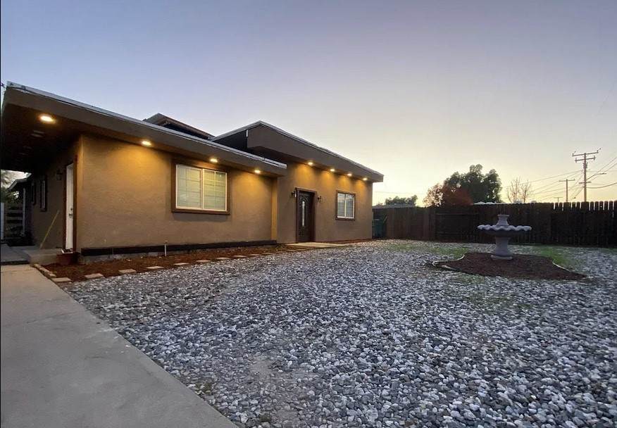 24093 Webster Avenue - Photo 1