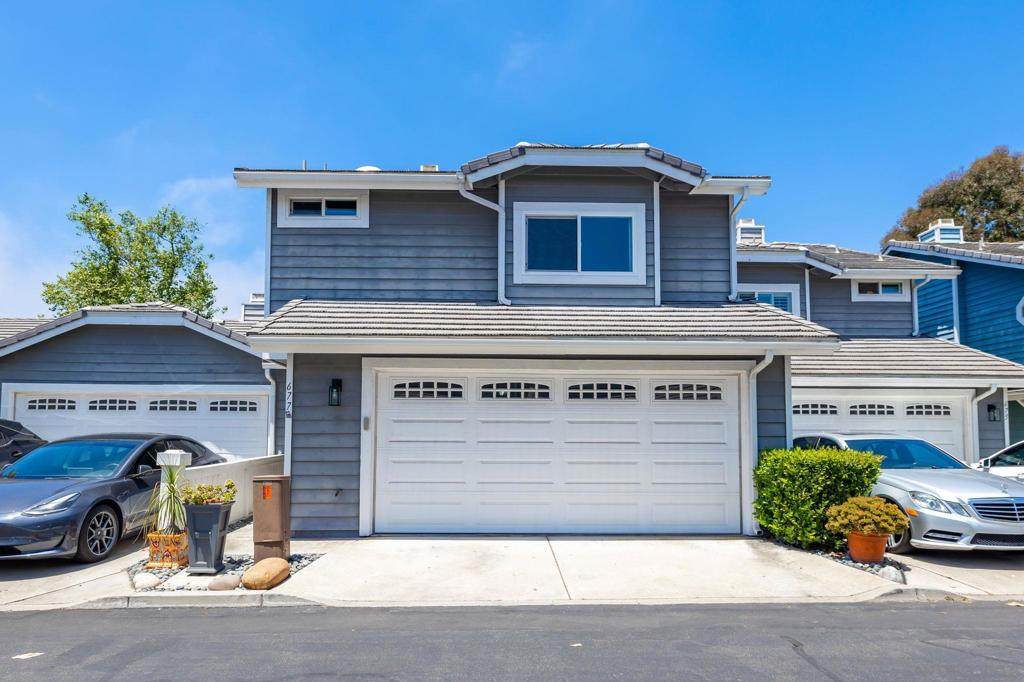 677 Summer View Cir - Photo 1