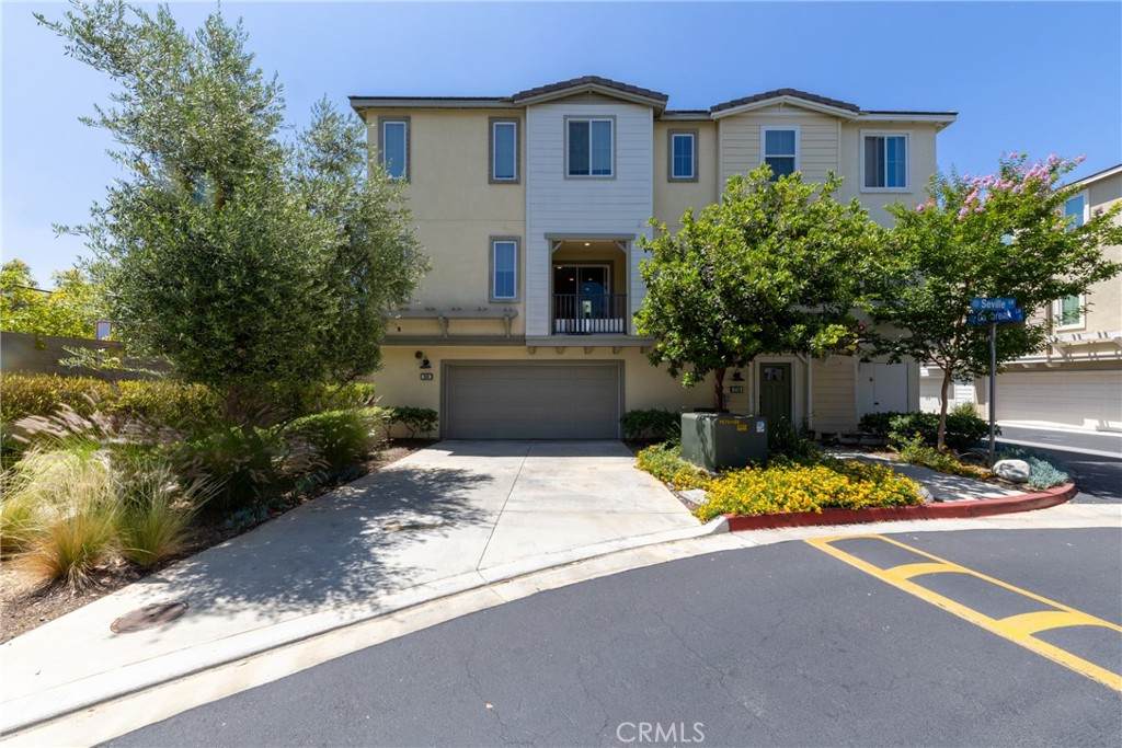 898 Seville Lane - Photo 1