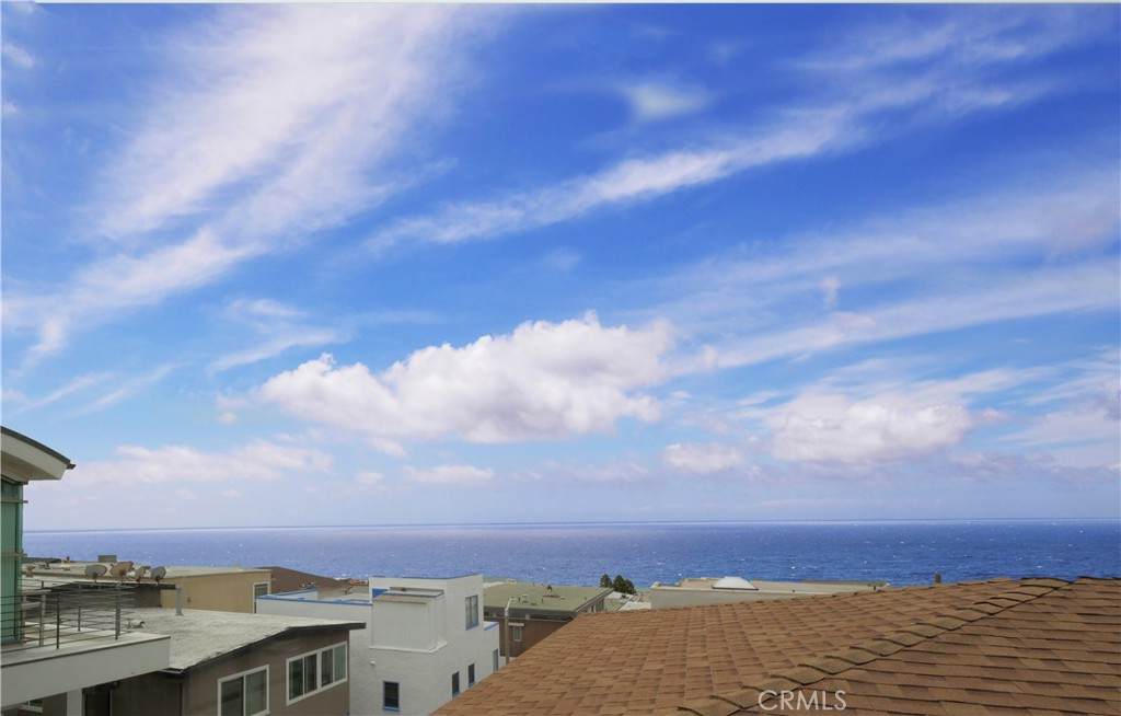 229 Marine Place - Photo 1
