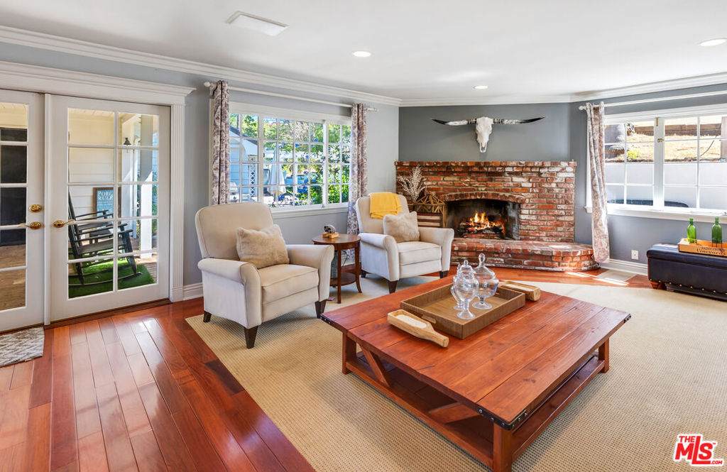 187 Saddlebow Road - Photo 1