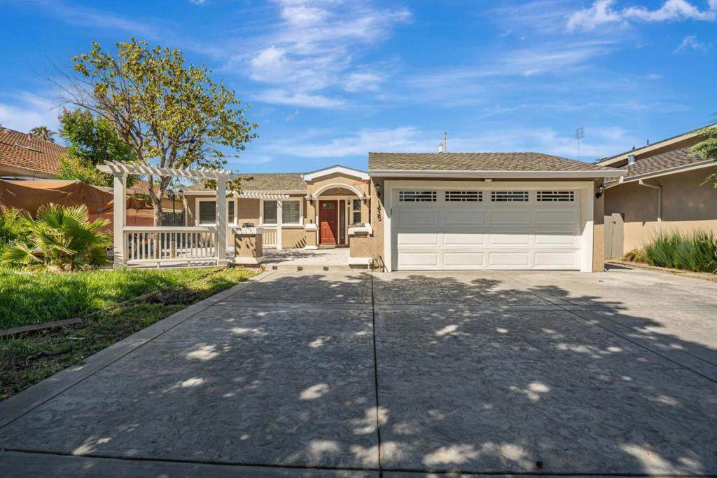 1435 Mardan Drive - Photo 1