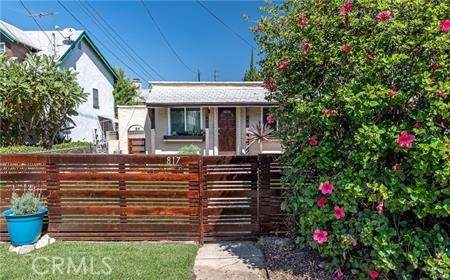 817 Chestnut Avenue - Photo 1