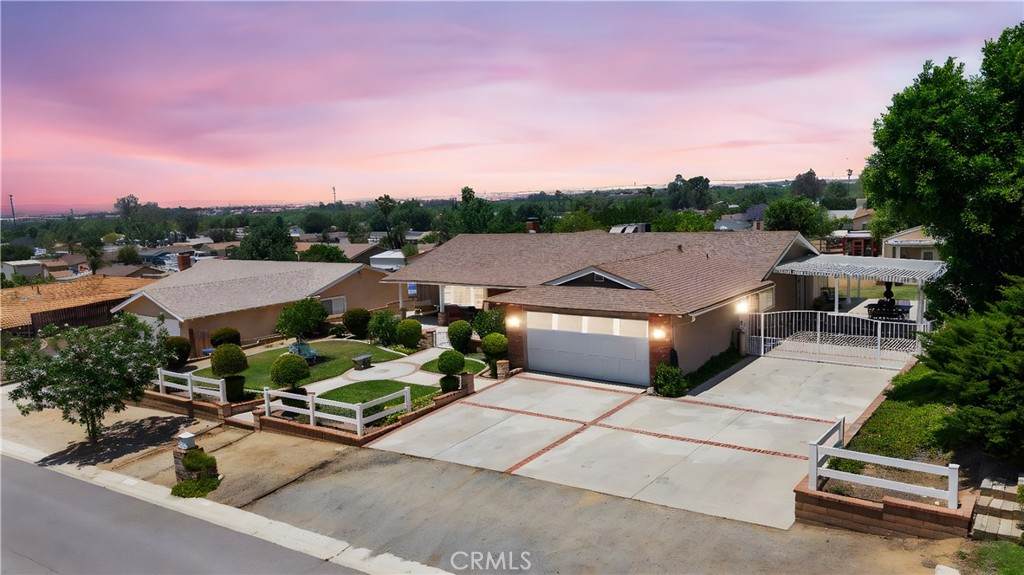 3527 Bluff Street - Photo 1