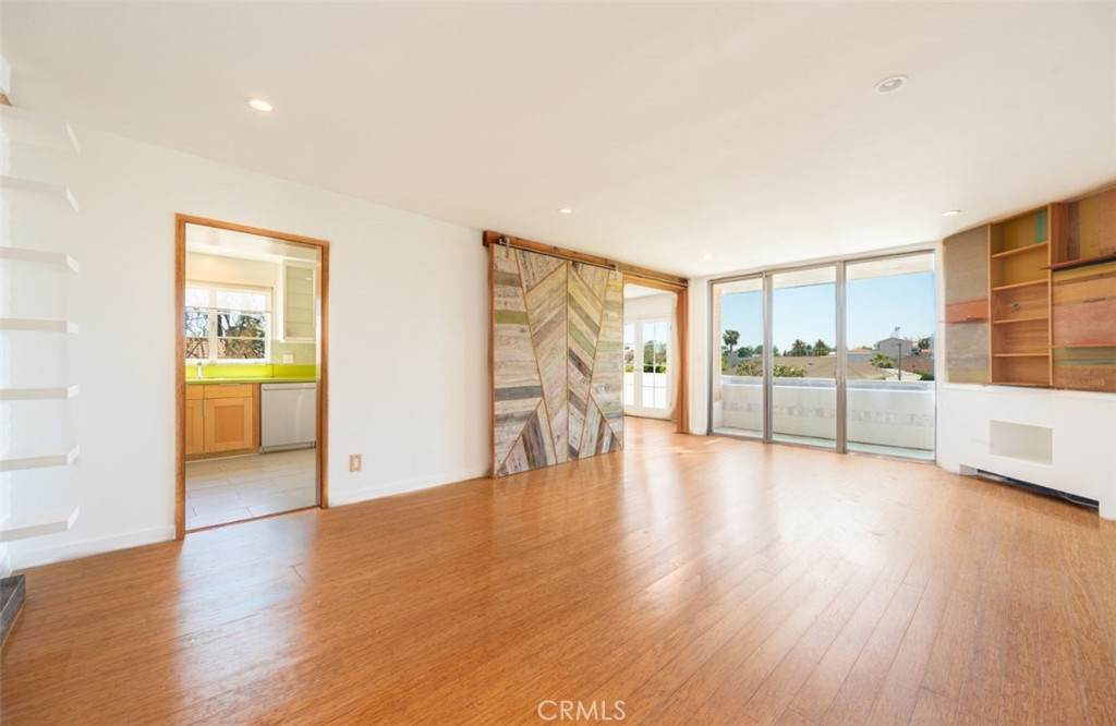 750 Windsor Boulevard - Photo 1